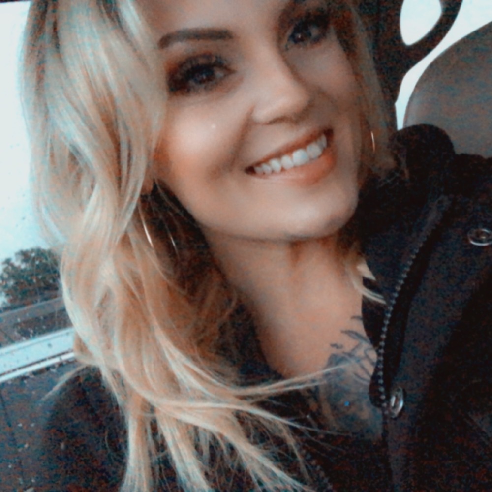 Meet your Posher, Staci